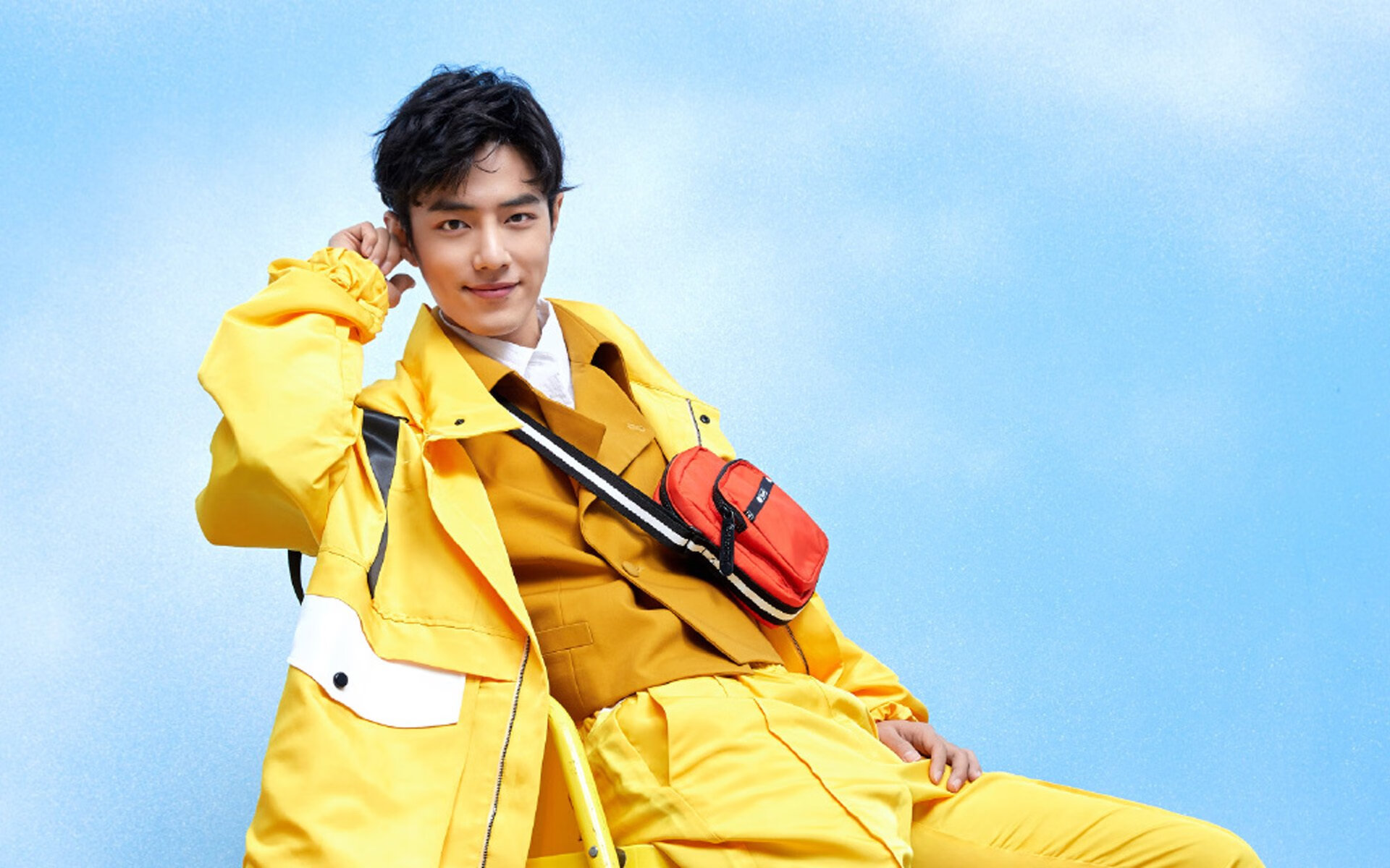 中国队仰泳开局慢热 澳队迅速拉开,中国仰泳选手