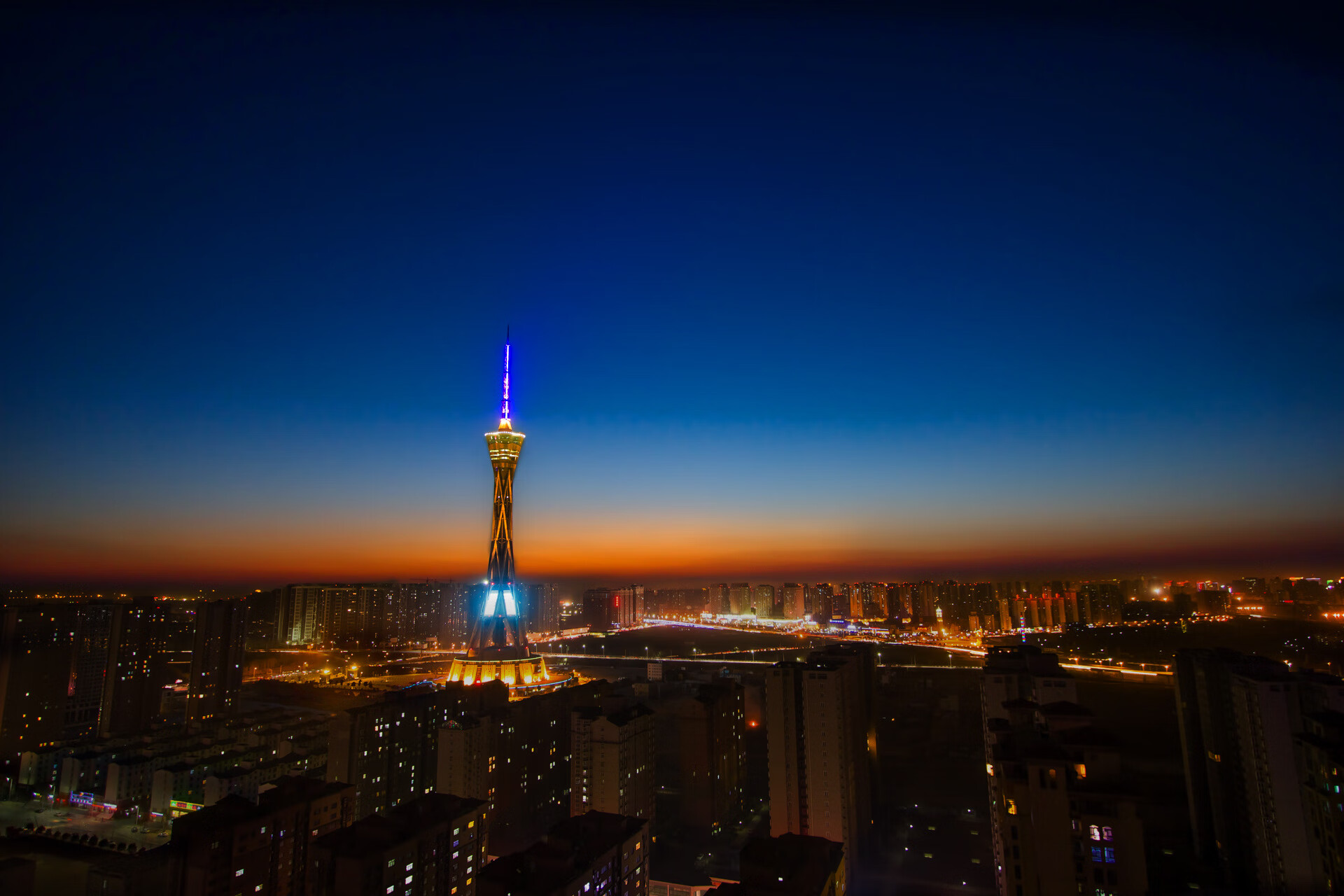 亚冠联赛国家队逆袭 球迷纷纷点赞，亚冠联赛球队名单