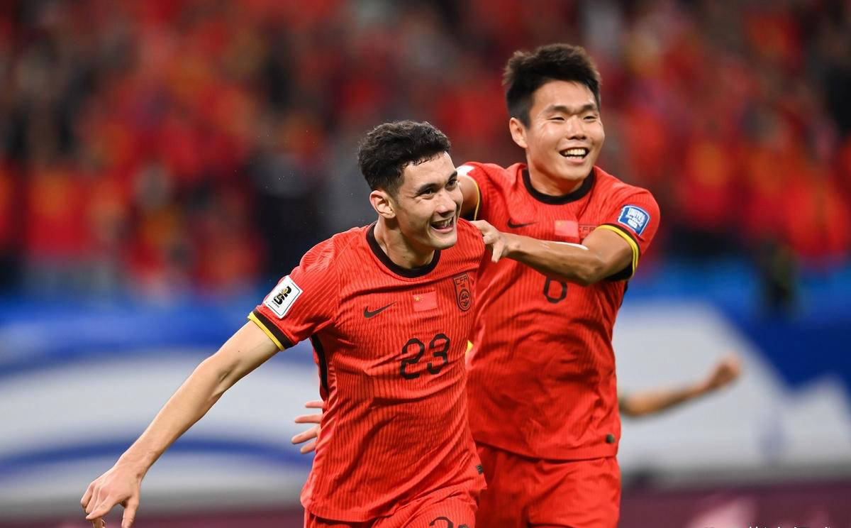 包含B体育APP:中国男足最新阵容“史上最弱”?球迷:输球是必然的!的词条 包含B体育APP:中国男足最新阵容“史上最弱”?球迷:输球是必然的!的词条