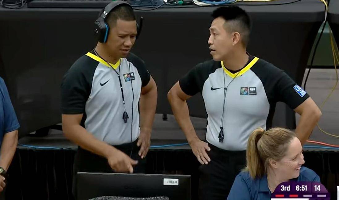 关于B体育官网：篮球裁判：专业化之路，如何提升判罚的公正性和权威性？的信息