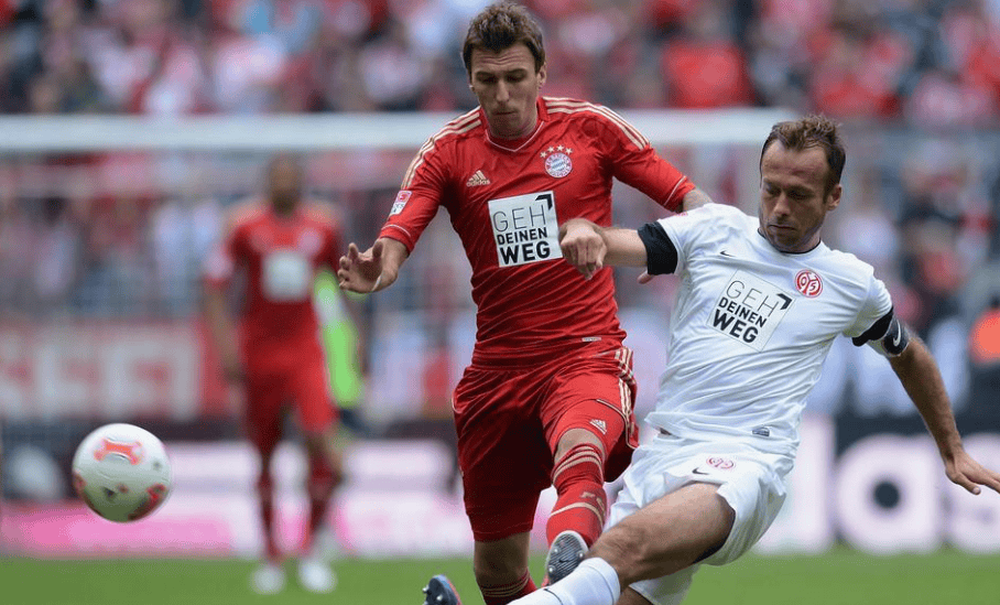 包含b体育下载:德甲的比赛日氛围:为什么球迷如此热情的词条 包含b体育下载:德甲的比赛日氛围:为什么球迷如此热情的词条