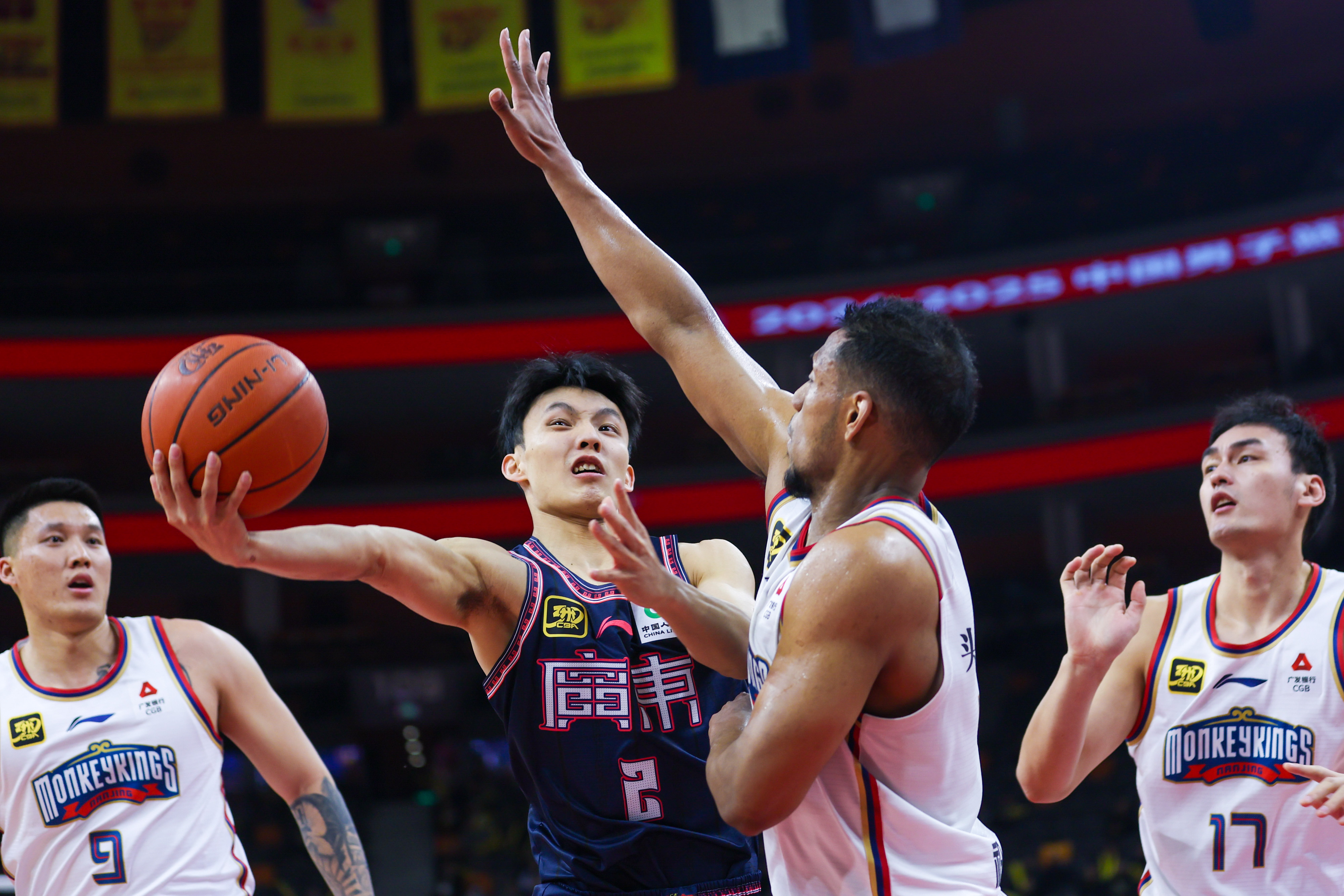 B体育官网：CBA球队的智能化管理：提升运营效率，优化球迷体验的简单介绍