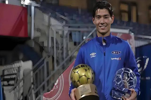 关于B体育APP:中国足球留洋“镀金”归来?球员:国外生活很苦,但工资很高!的信息 关于B体育APP:中国足球留洋“镀金”归来?球员:国外生活很苦,但工资很高!的信息