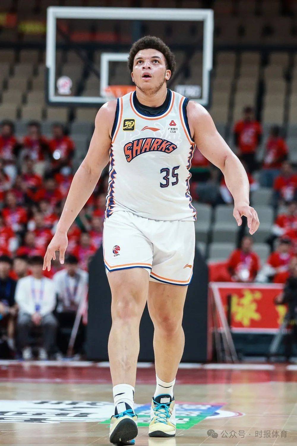 B体育官网：CBA外援融入中国文化，成为联赛亮丽风景线的简单介绍