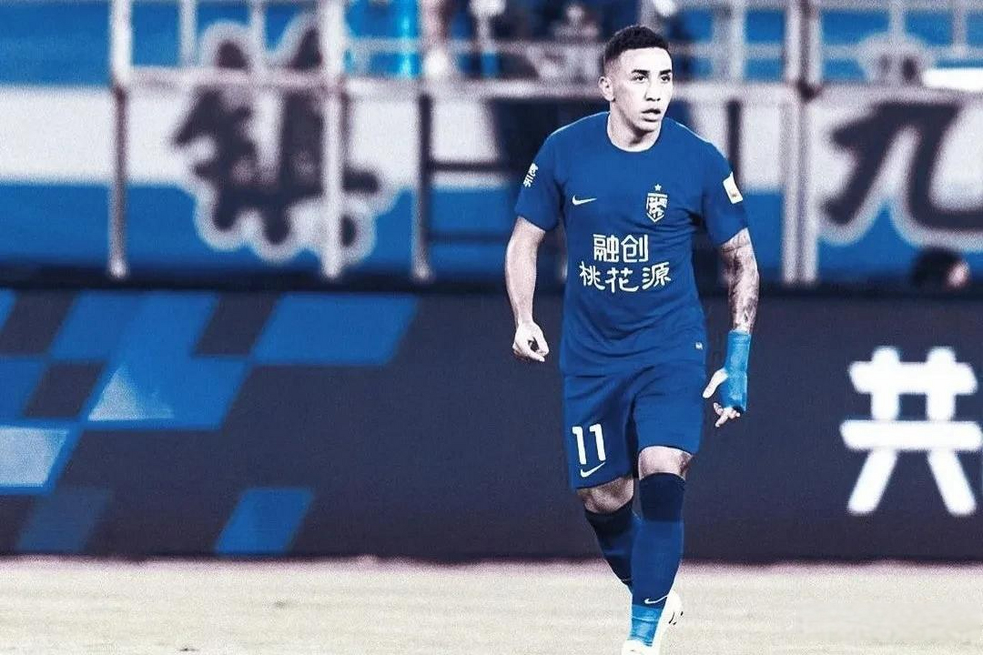 b体育官方网站-B体育APP:中超升班马武汉三镇队“黑马”变“笑话”，球迷：昙花一现！的简单介绍